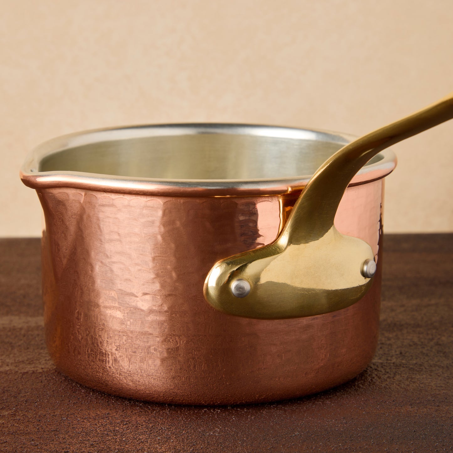 Saucepan with spout - 13CM