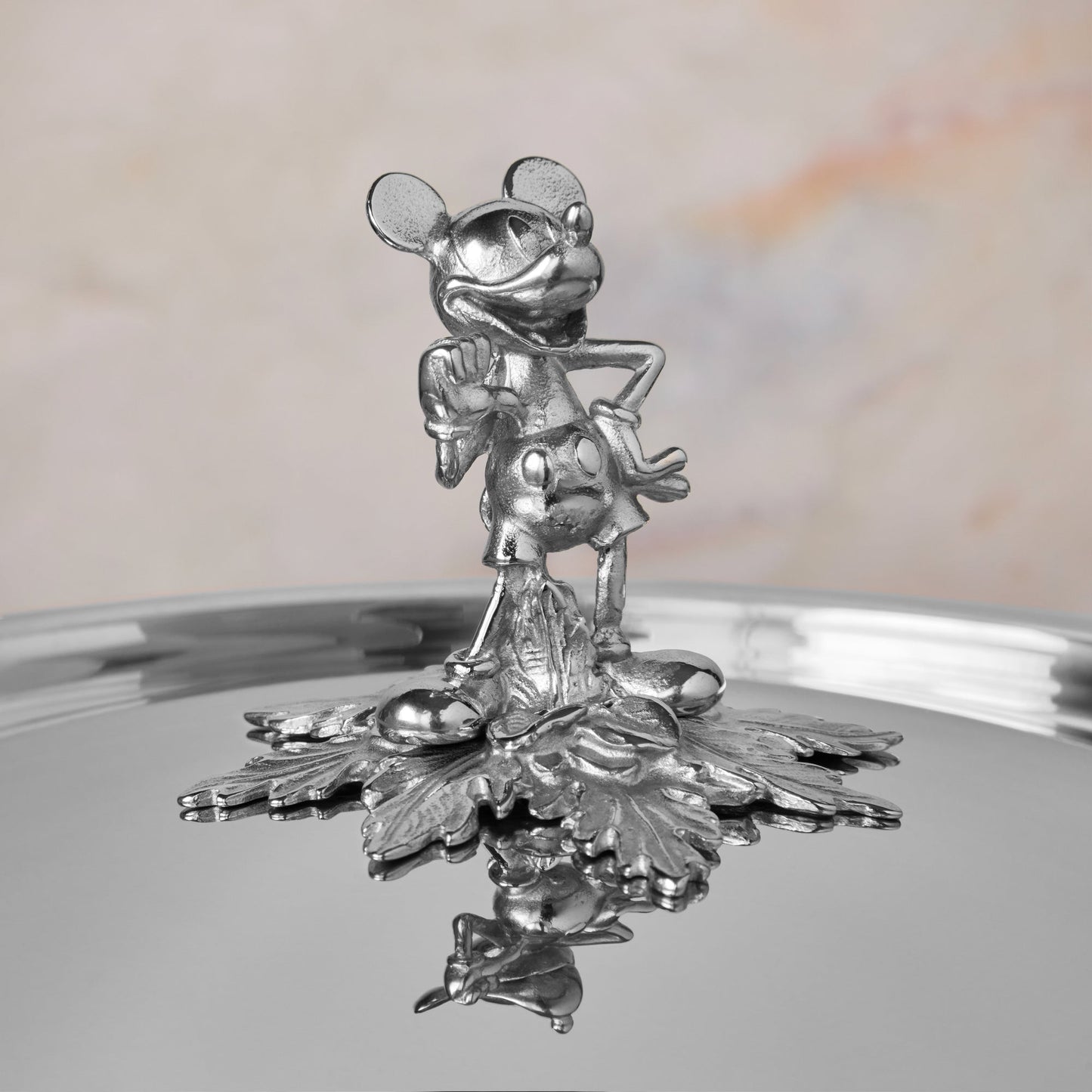Disney 100 x Ruffoni 8 qt stockpot decorated knob finial representing Mickey Mouse, by Ruffoni