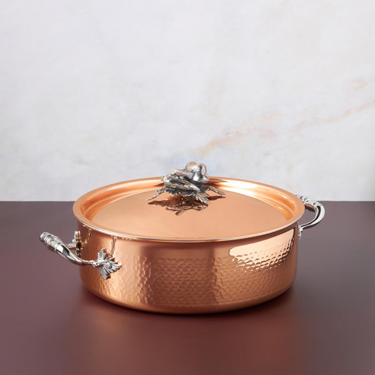 Opus Cupra hammered copper  with stainless steel lining and decorated silver-plated lid knob finial from Ruffoni