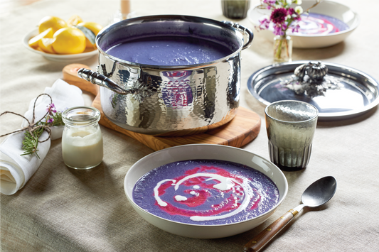 (Rainbow) red cabbage puréed soup