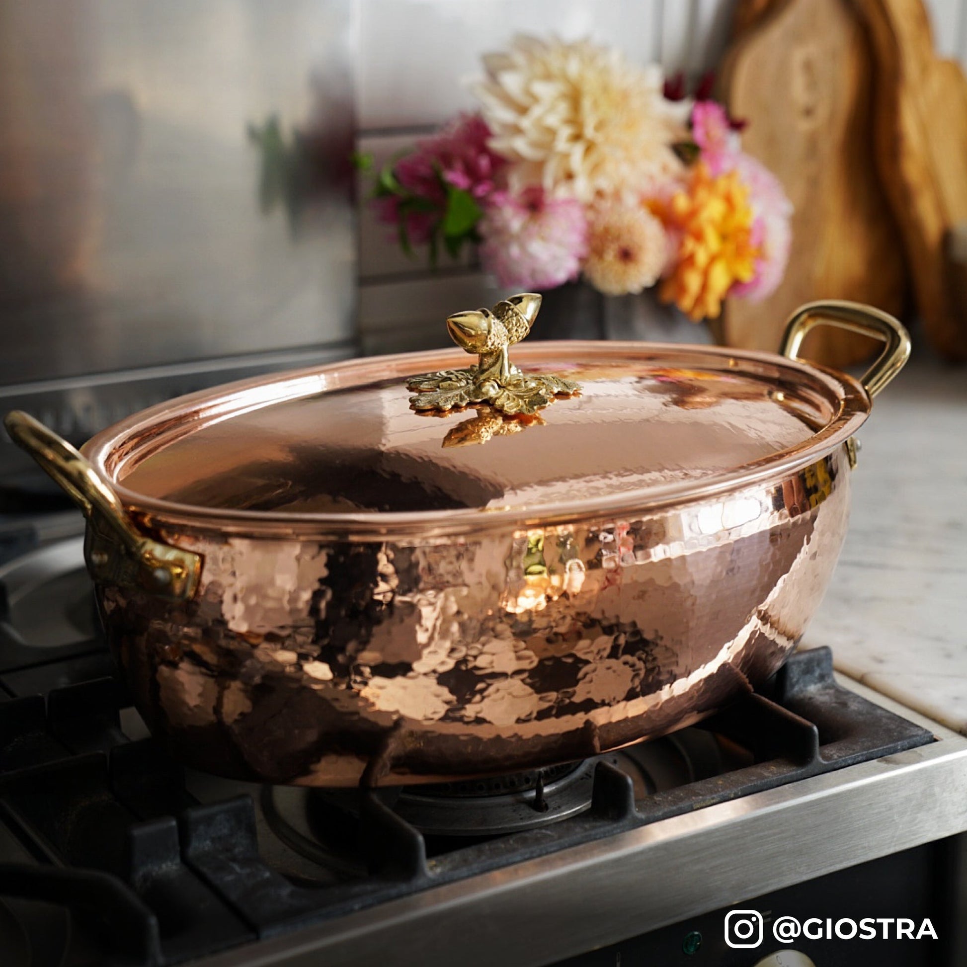 Hammered copper 8 Qt Oval Casserole lined with high purity tin applied by hand over fire and bronze handles, from Ruffoni Historia collection